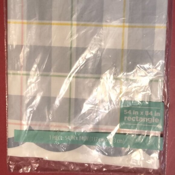 2 Blue Plaid Tablecloths table Cover Party Picnic - Picture 3 of 4